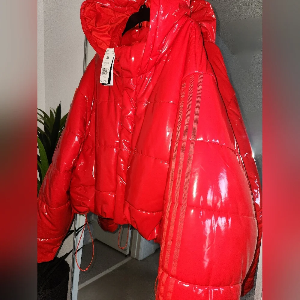 NWT Adidas x Ivy Park Faux Latex Cropped Puffer Jacket, Red, Unisex XL - Picture 5 of 8